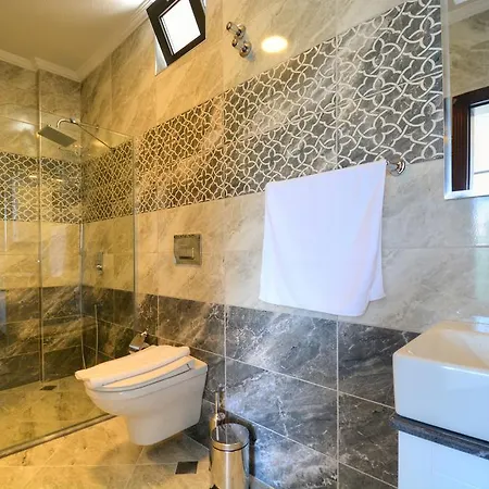 Villa Ustali