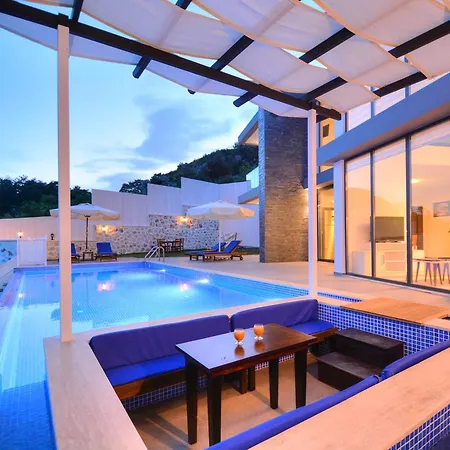 Villa Ustali *